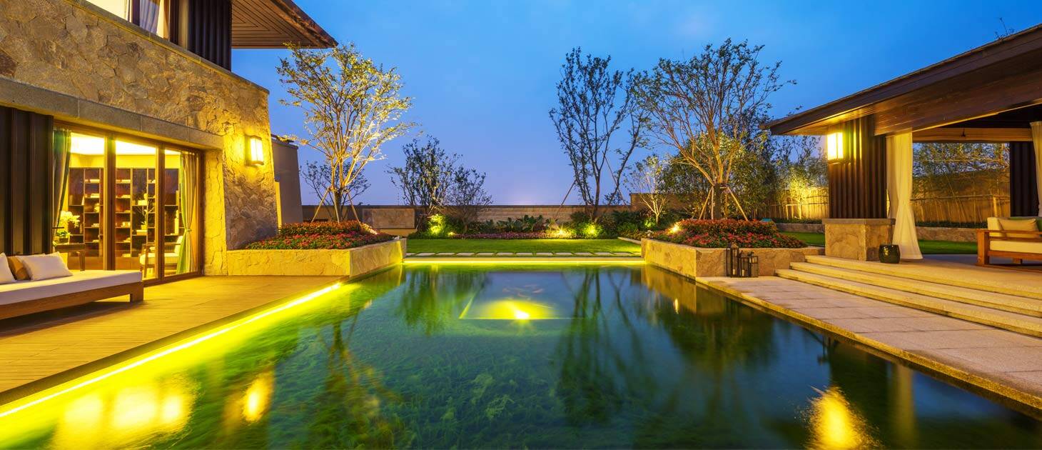 Commercial lighting solutions